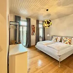 Feinzeit Cozy Rosy - 1-2 Schlafzimmer, 4-6 Gaeste, Parkplatz * Bamberg