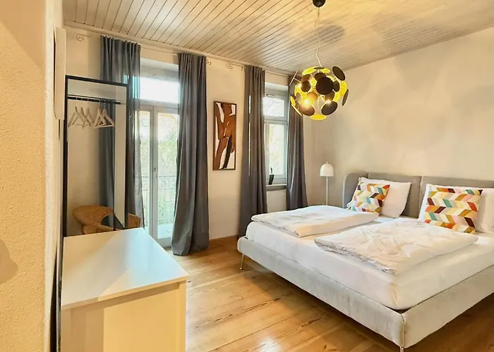 Feinzeit Cozy Rosy - 1-2 Schlafzimmer, 4-6 Gaeste, Parkplatz * באמברג